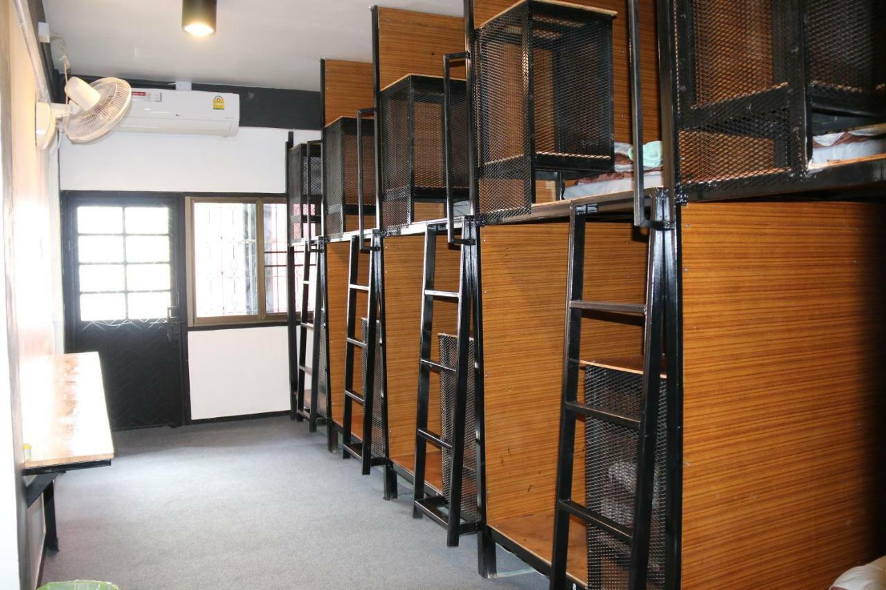 Family Home 2 Chiangmai (Adults Only) - Chiang Mai — Photos 2